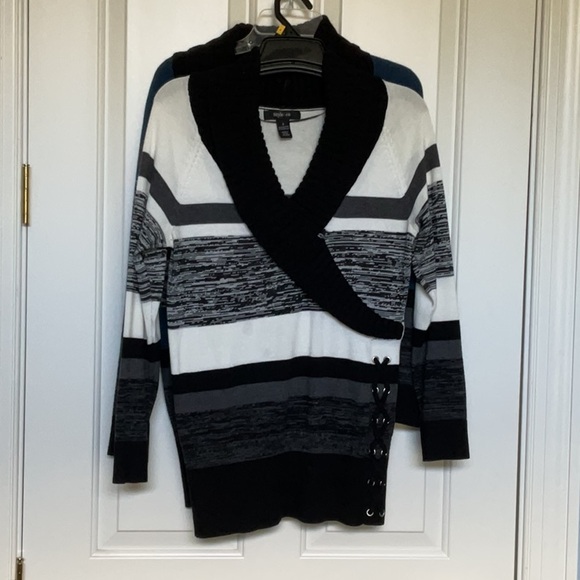 2 Sweaters by Style & Co - Picture 2 of 8